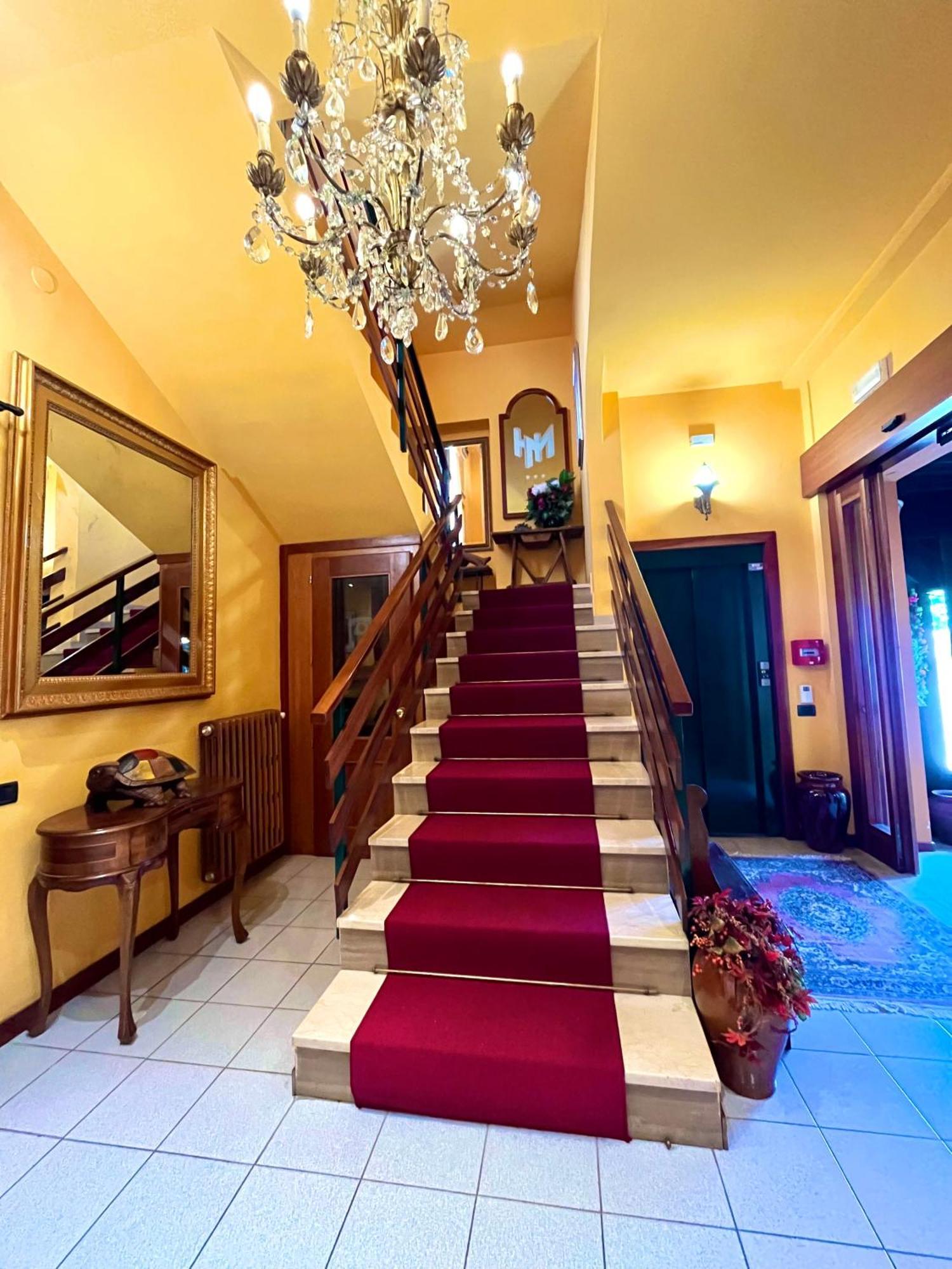 Hotel Ristorante Montenerone Apecchio Kültér fotó